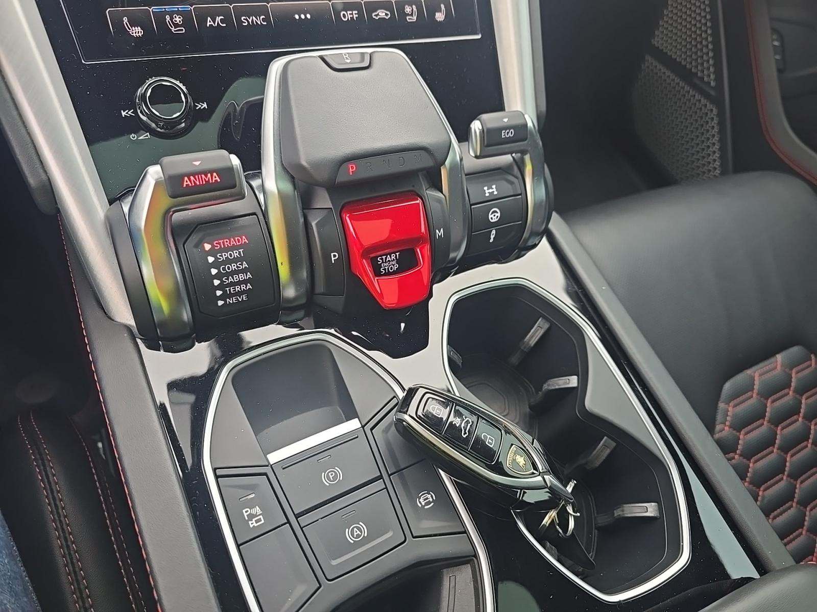 2021 Lamborghini Urus Base AWD