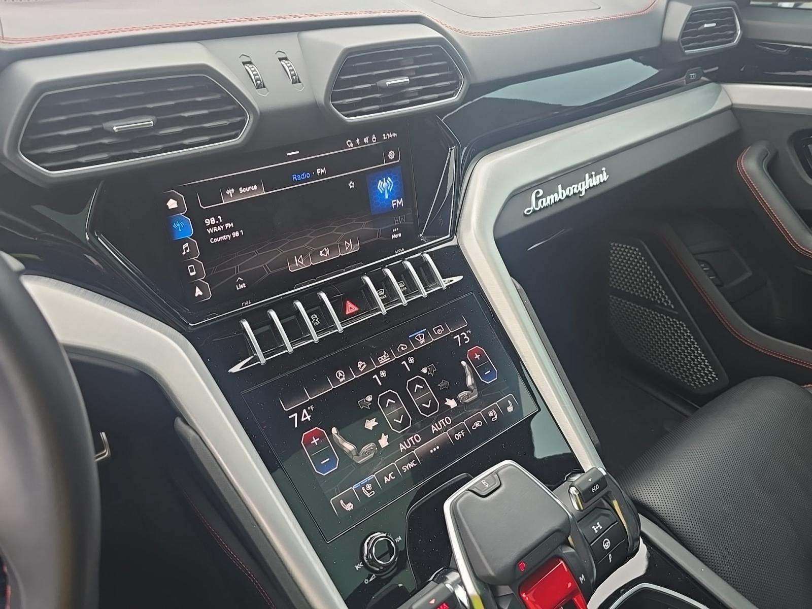 2021 Lamborghini Urus Base AWD