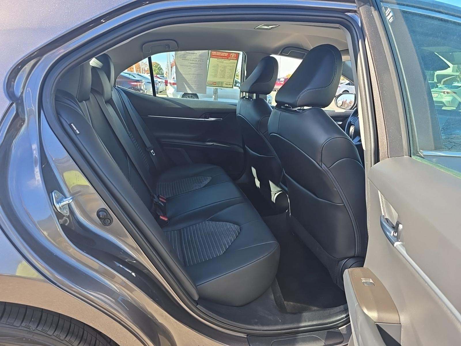 2022 Toyota Camry SE FWD