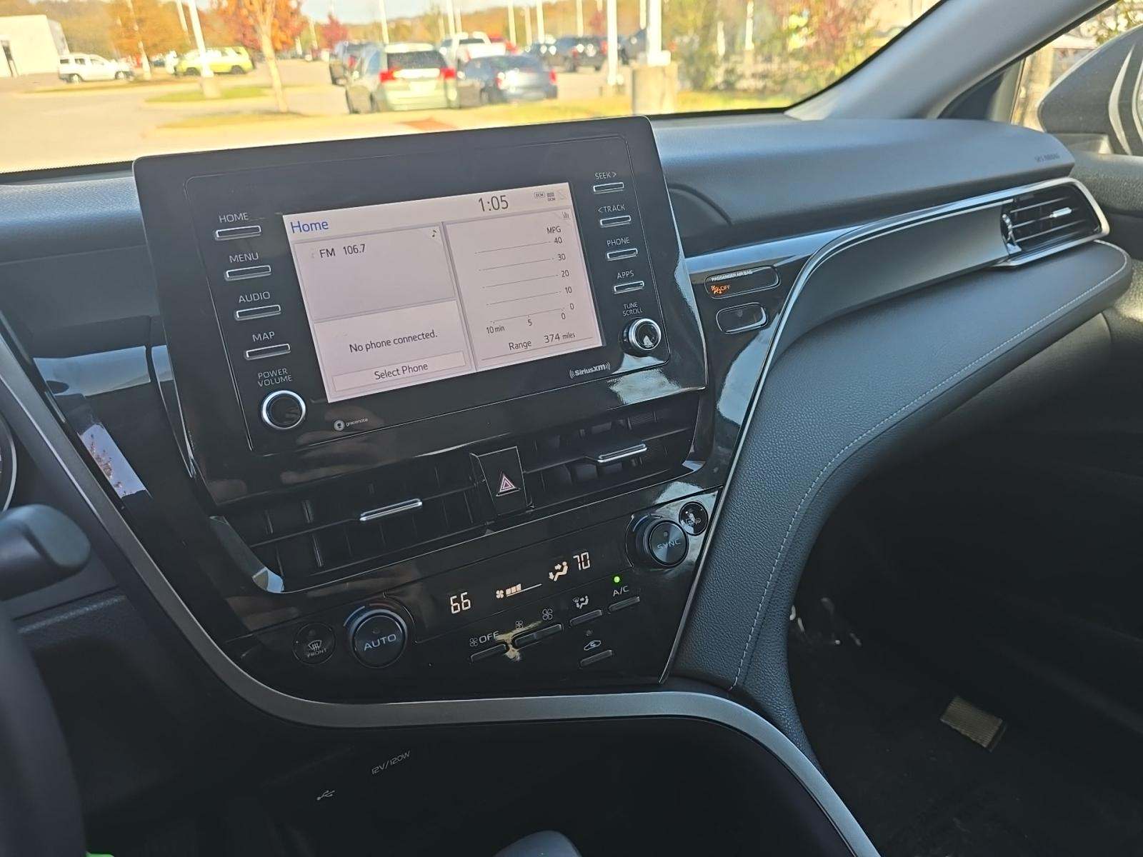 2022 Toyota Camry SE FWD