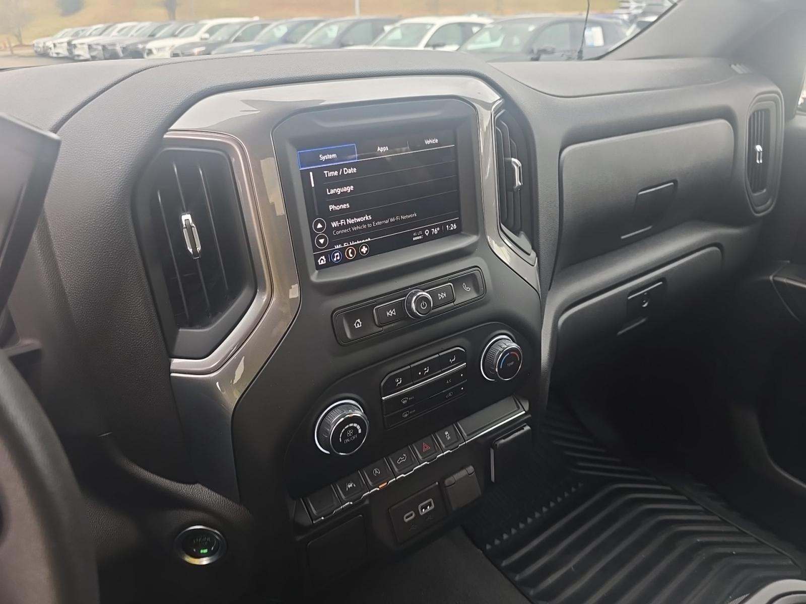 2024 Chevrolet Silverado 1500 Custom AWD