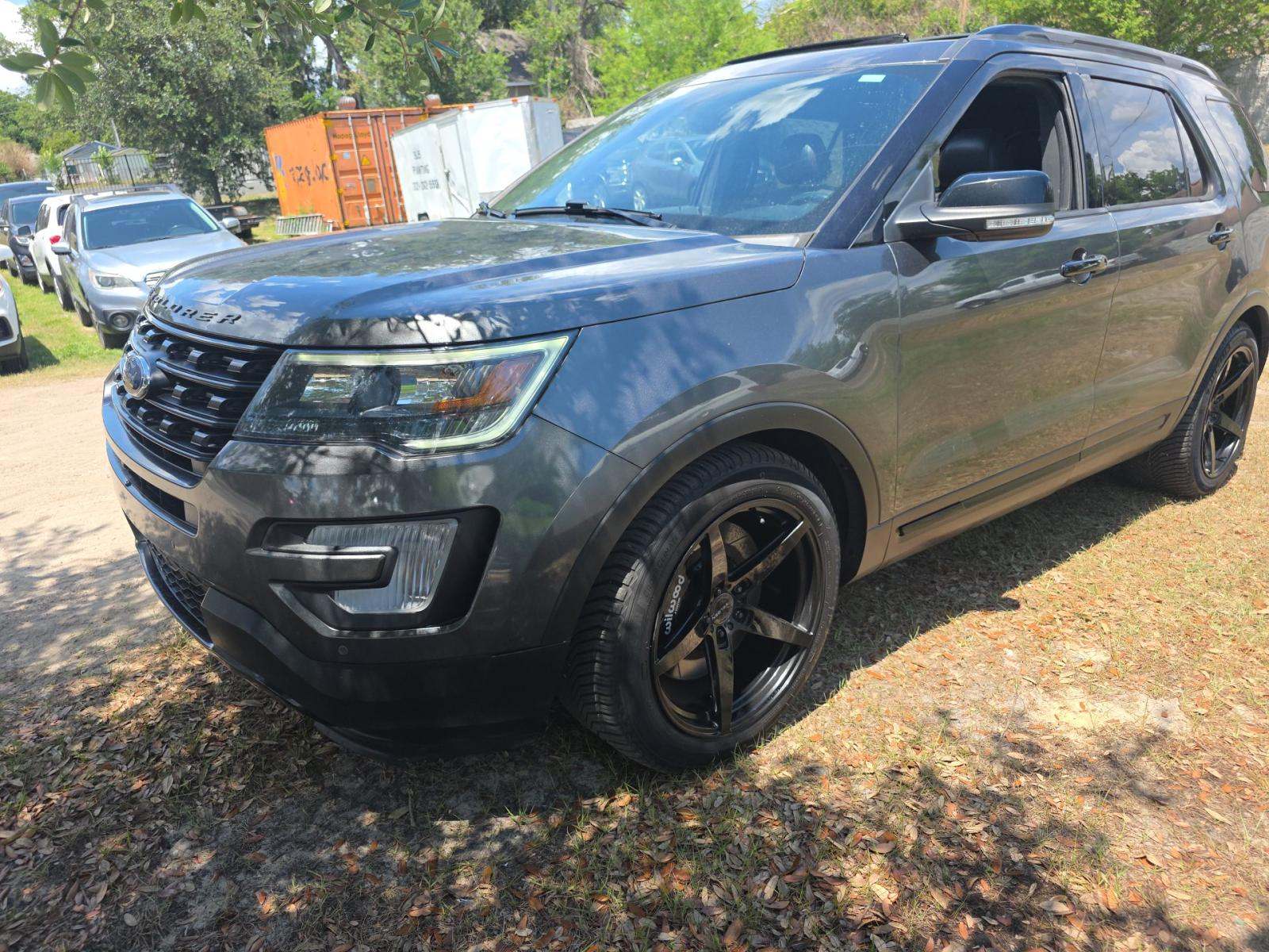 FORD EXPLORER - 1