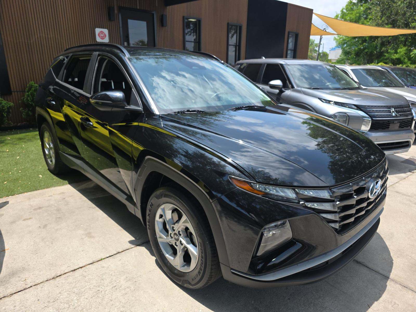 HYUNDAI TUCSON - 4