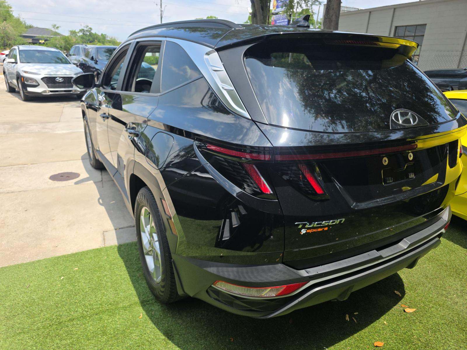 HYUNDAI TUCSON - 2