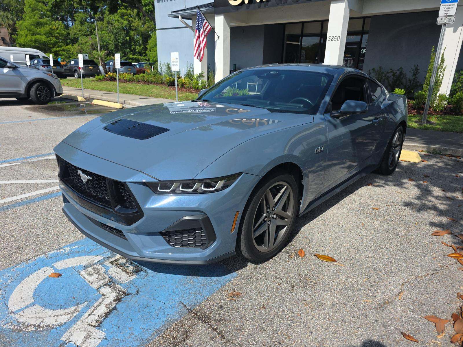 2025 Ford Mustang GT RWD
