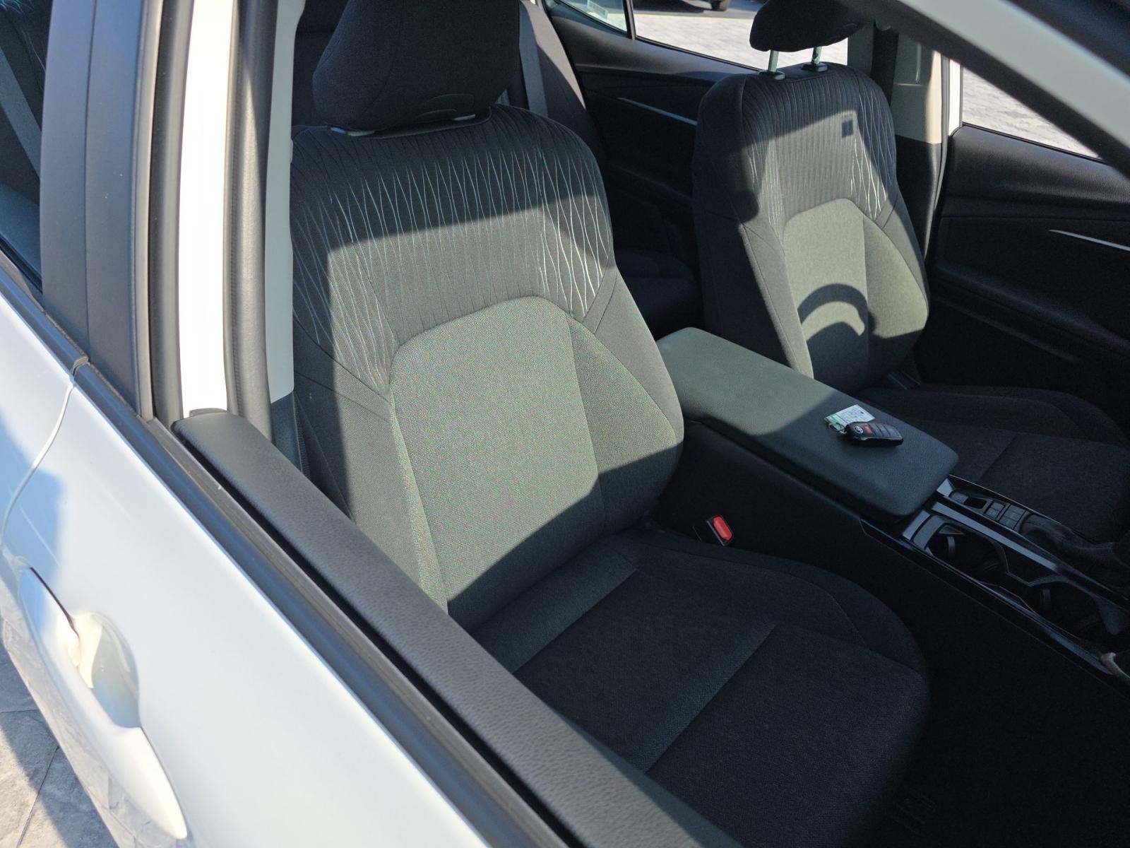 2025 Toyota Camry LE FWD