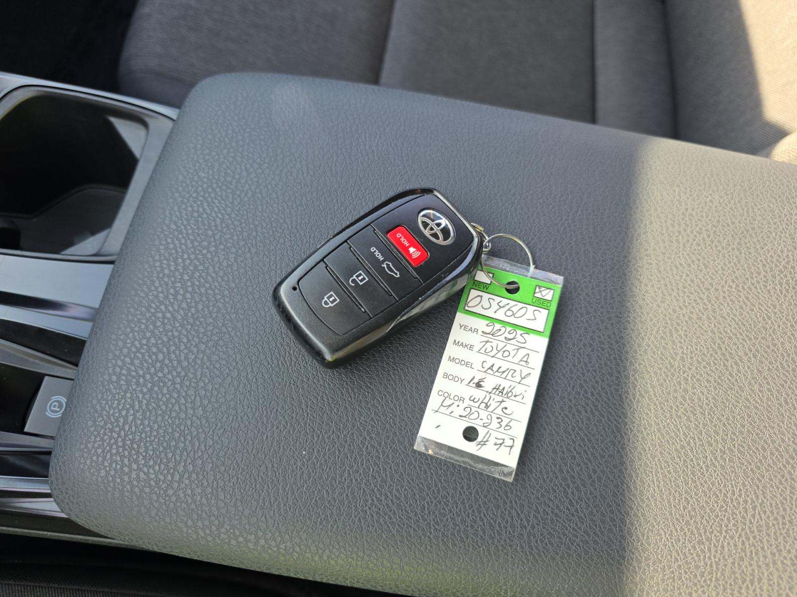 2025 Toyota Camry LE FWD