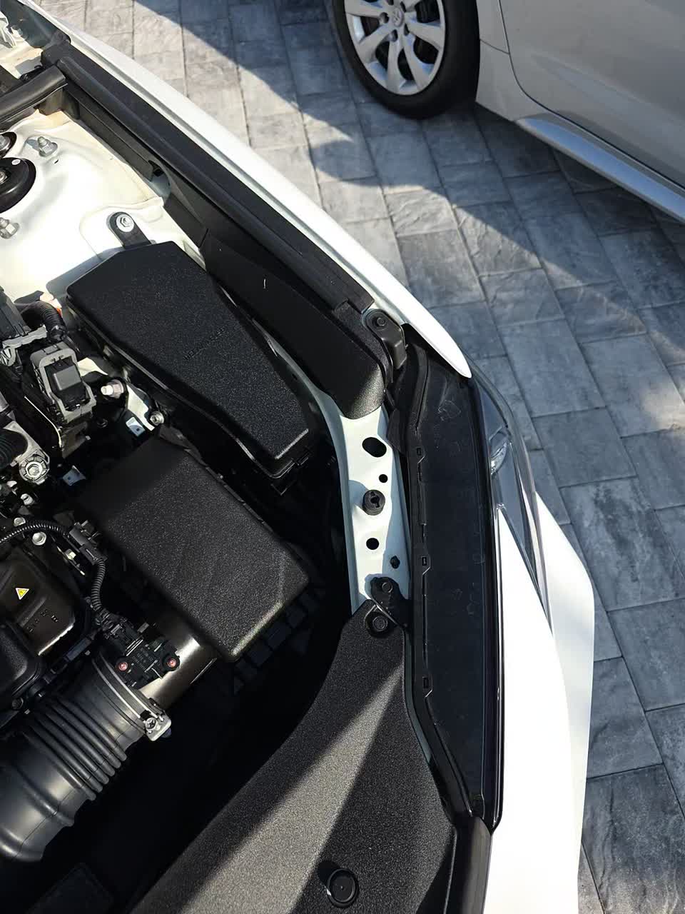 2025 Toyota Camry LE FWD