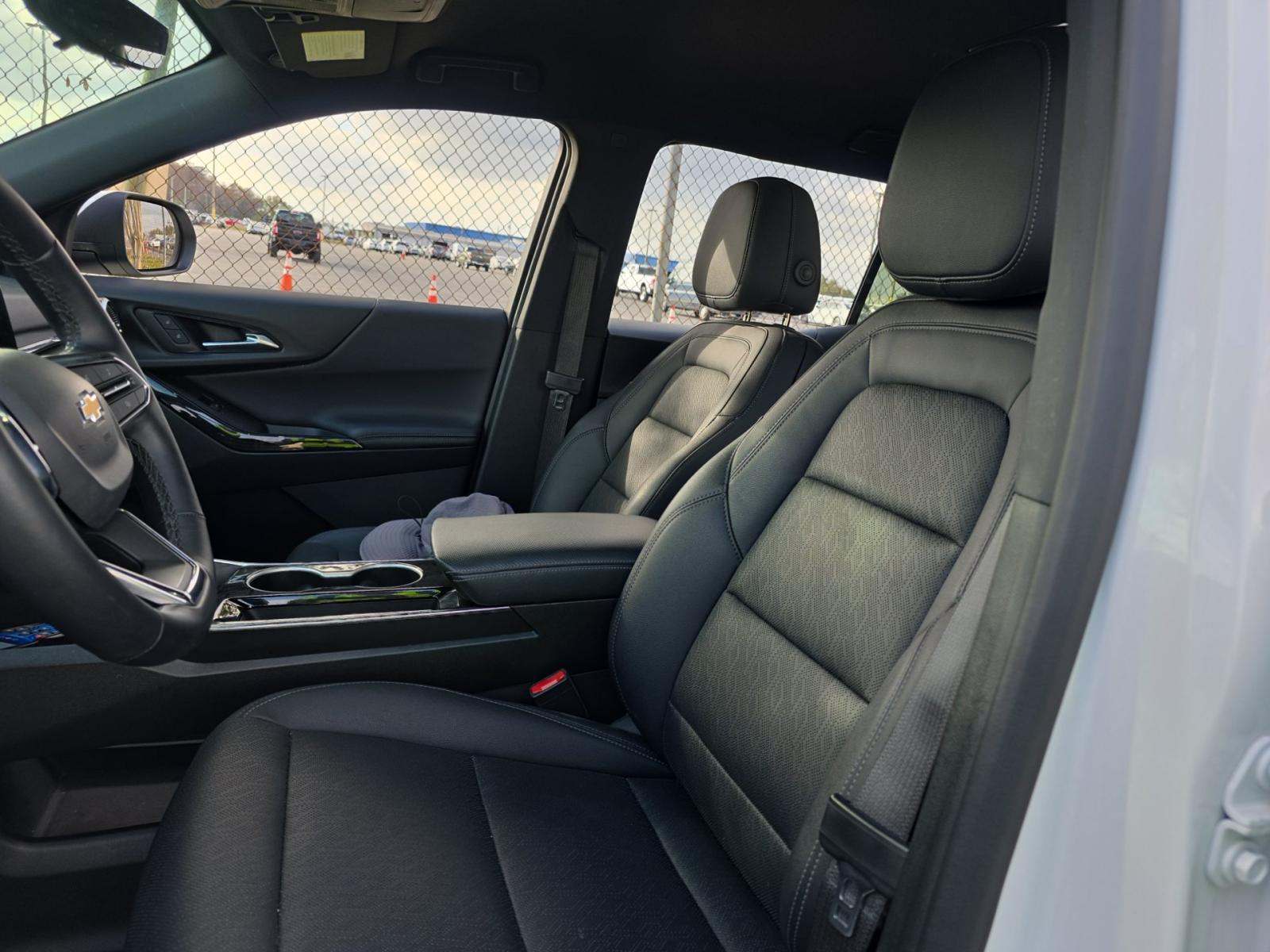 2025 Chevrolet Equinox LT FWD