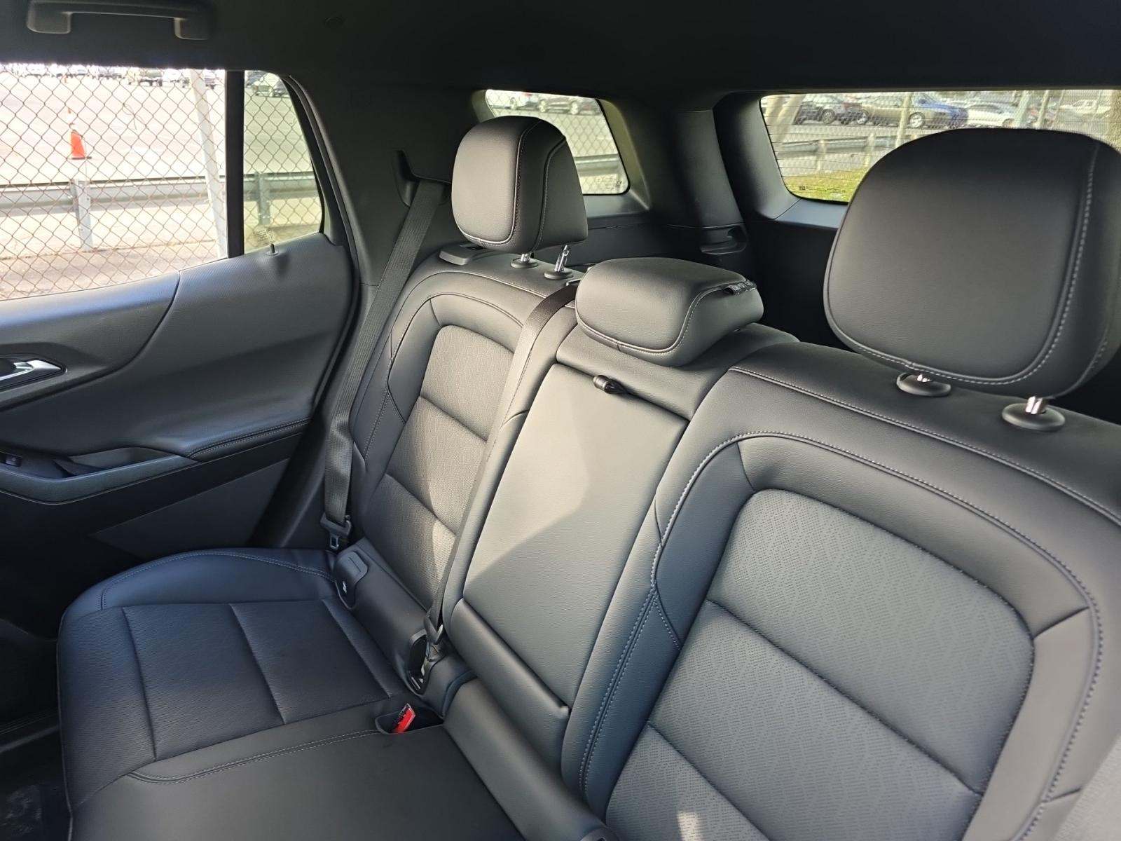 2025 Chevrolet Equinox LT FWD