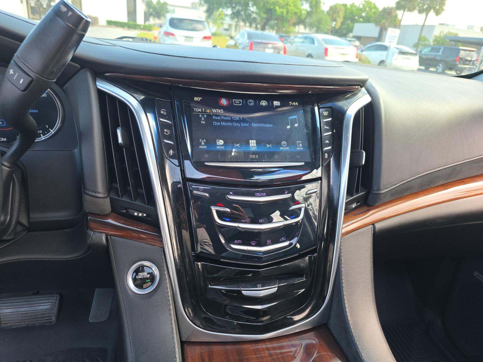2016 Cadillac Escalade ESV Luxury AWD