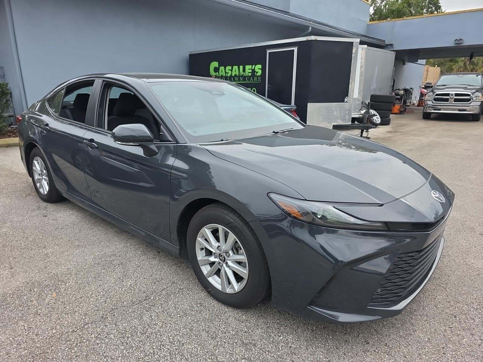 2025 Toyota Camry LE FWD