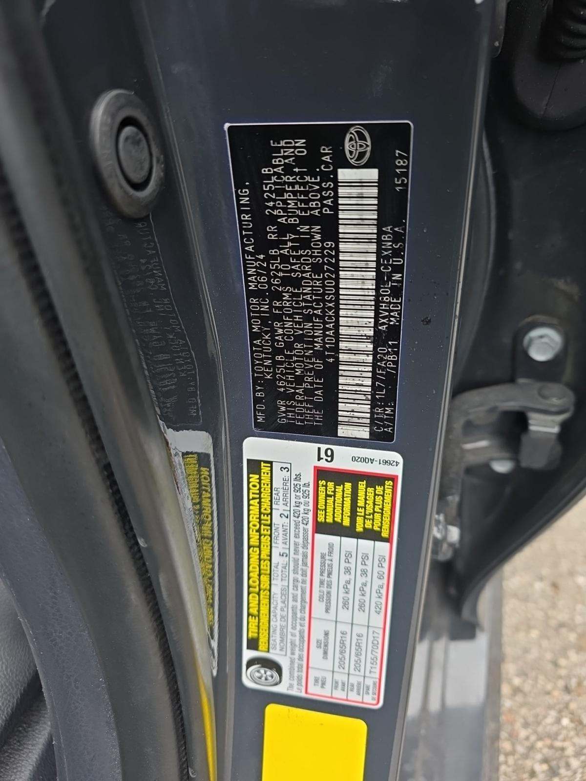 2025 Toyota Camry LE FWD