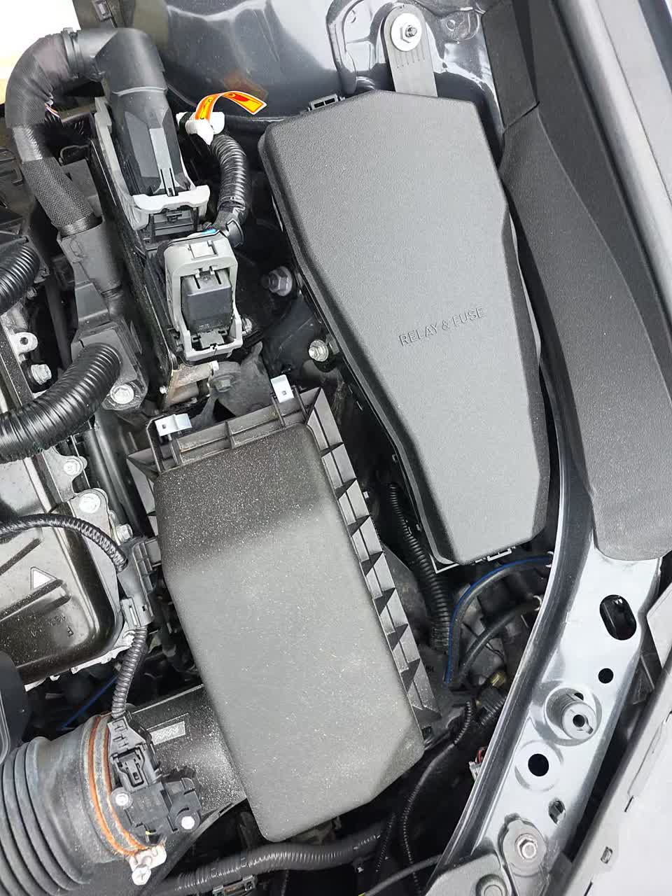 2025 Toyota Camry LE FWD