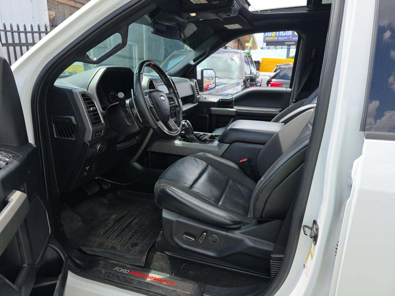 FORD F-150 - 6