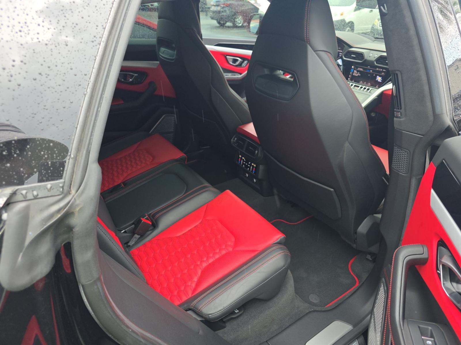2020 Lamborghini Urus Base AWD