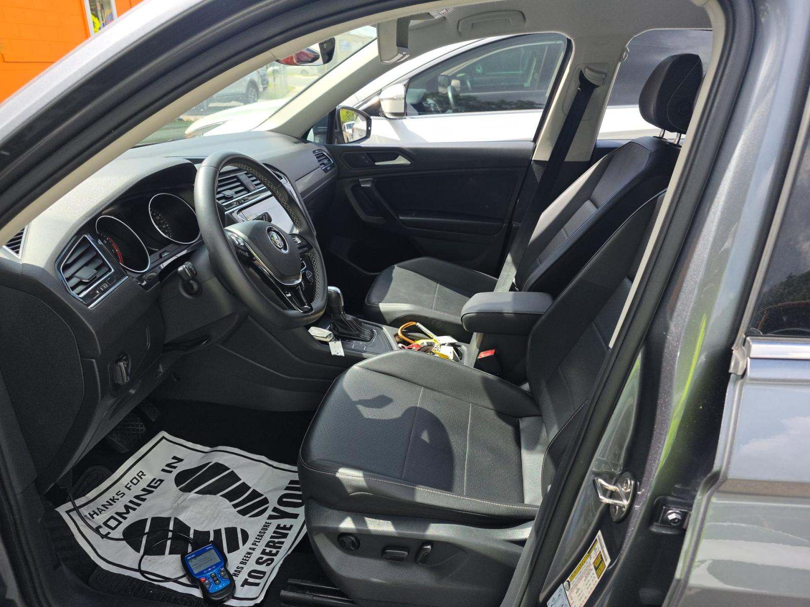 2021 Volkswagen Tiguan 2.0T SE FWD