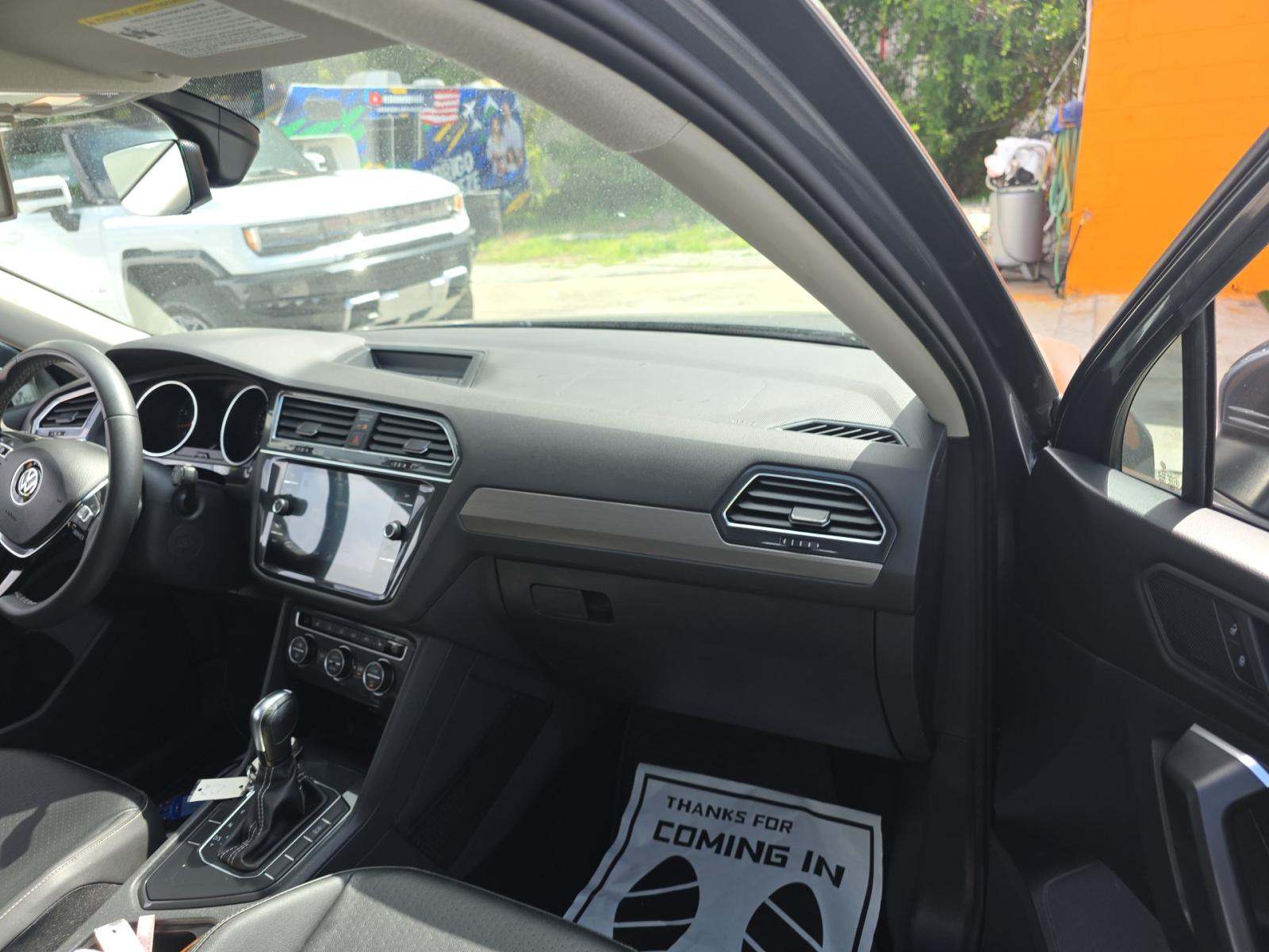 2021 Volkswagen Tiguan 2.0T SE FWD