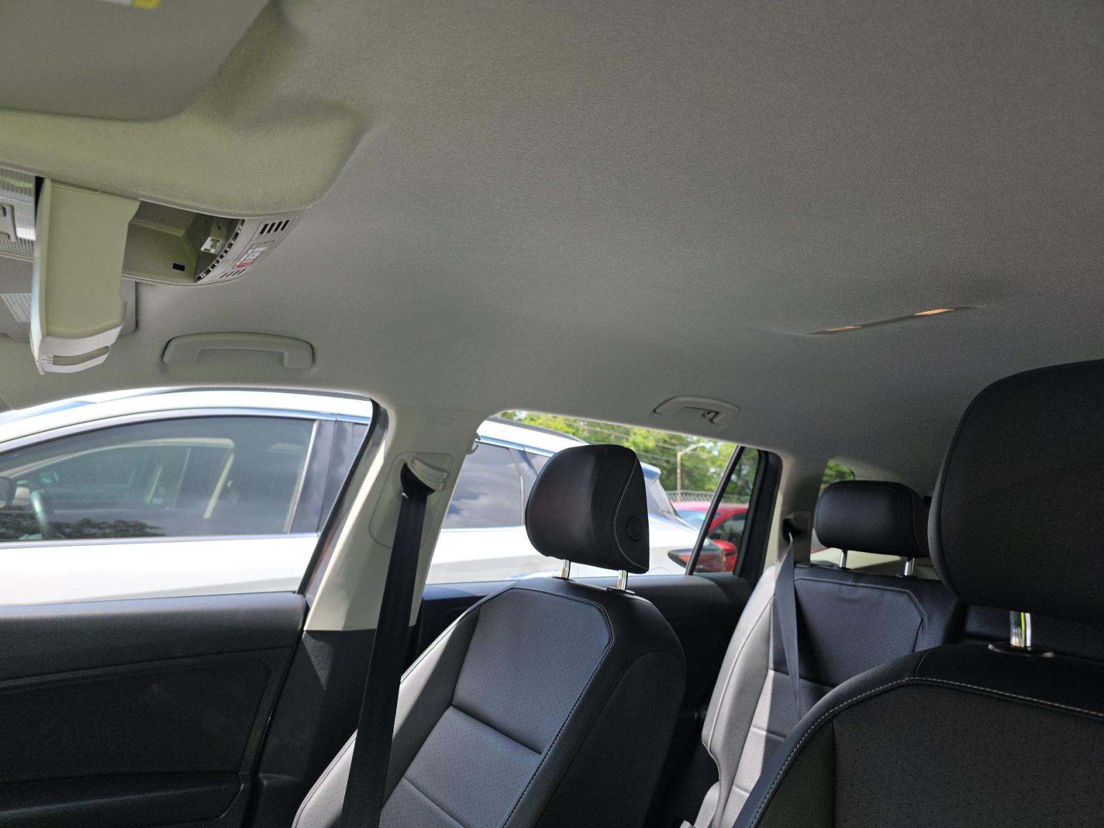 2021 Volkswagen Tiguan 2.0T SE FWD