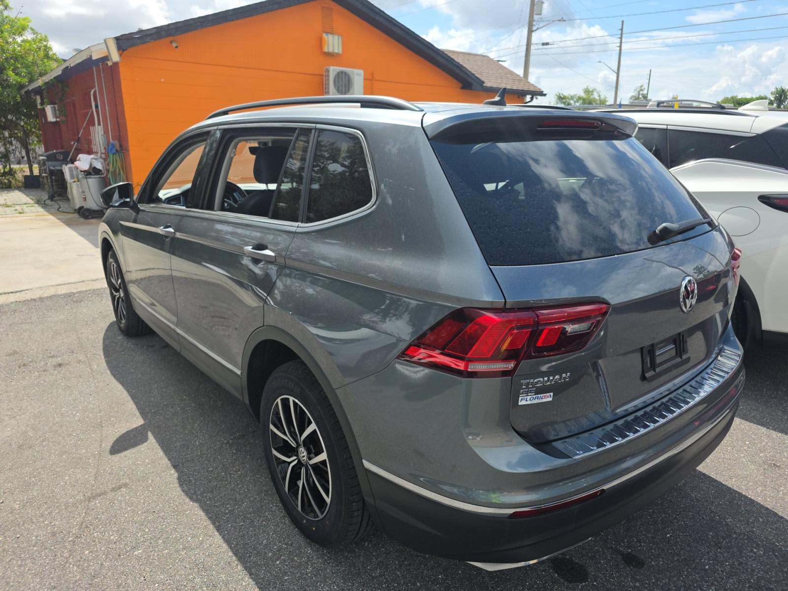 2021 Volkswagen Tiguan 2.0T SE FWD