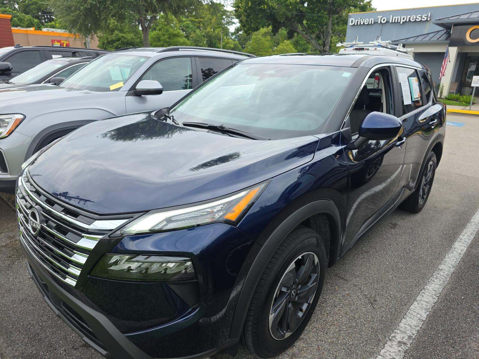 2026 Nissan Rogue SV FWD