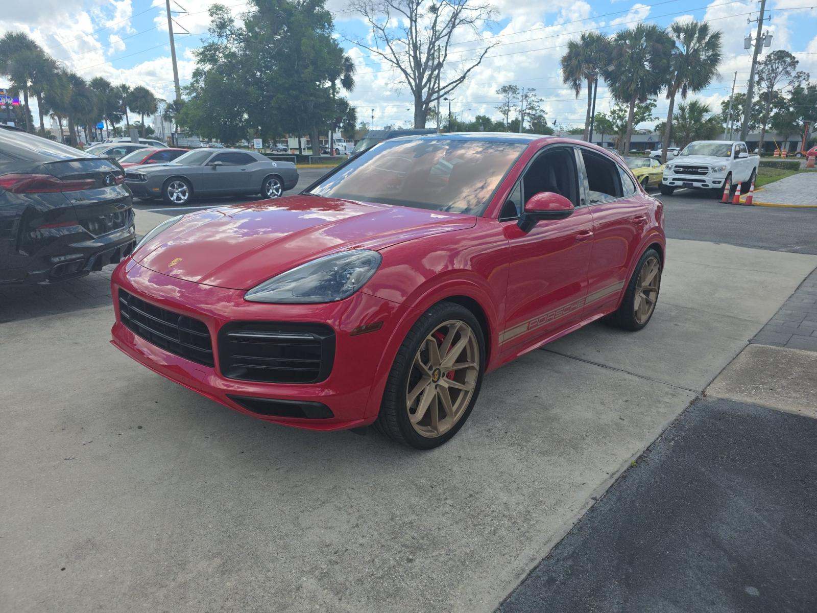 PORSCHE CAYENNE - 1