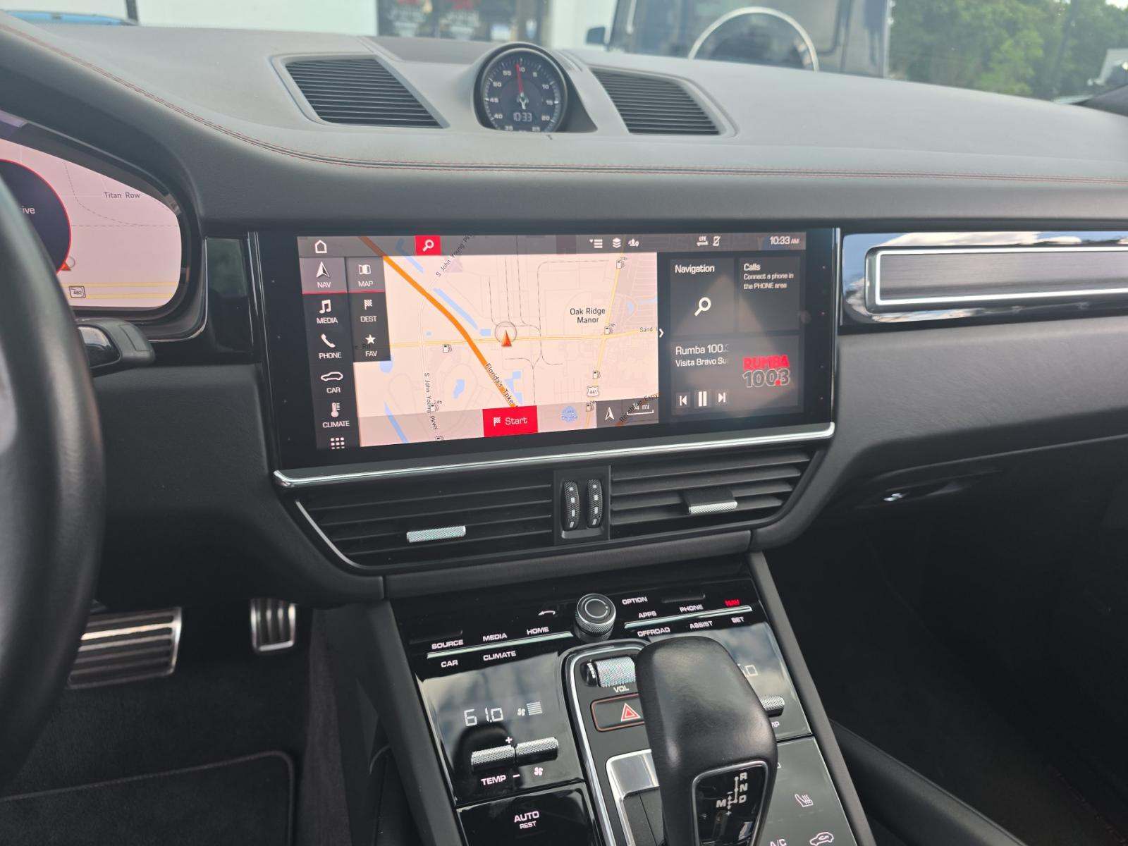 PORSCHE CAYENNE - 10