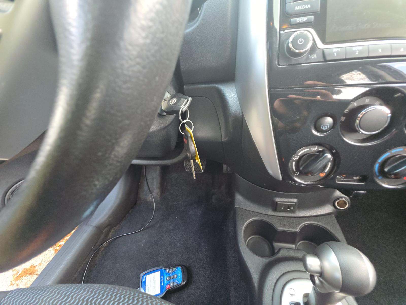 NISSAN VERSA NOTE - 8