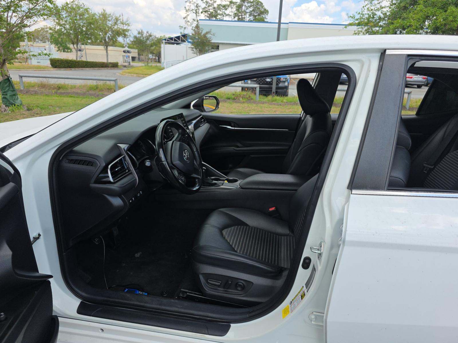 2021 Toyota Camry SE FWD