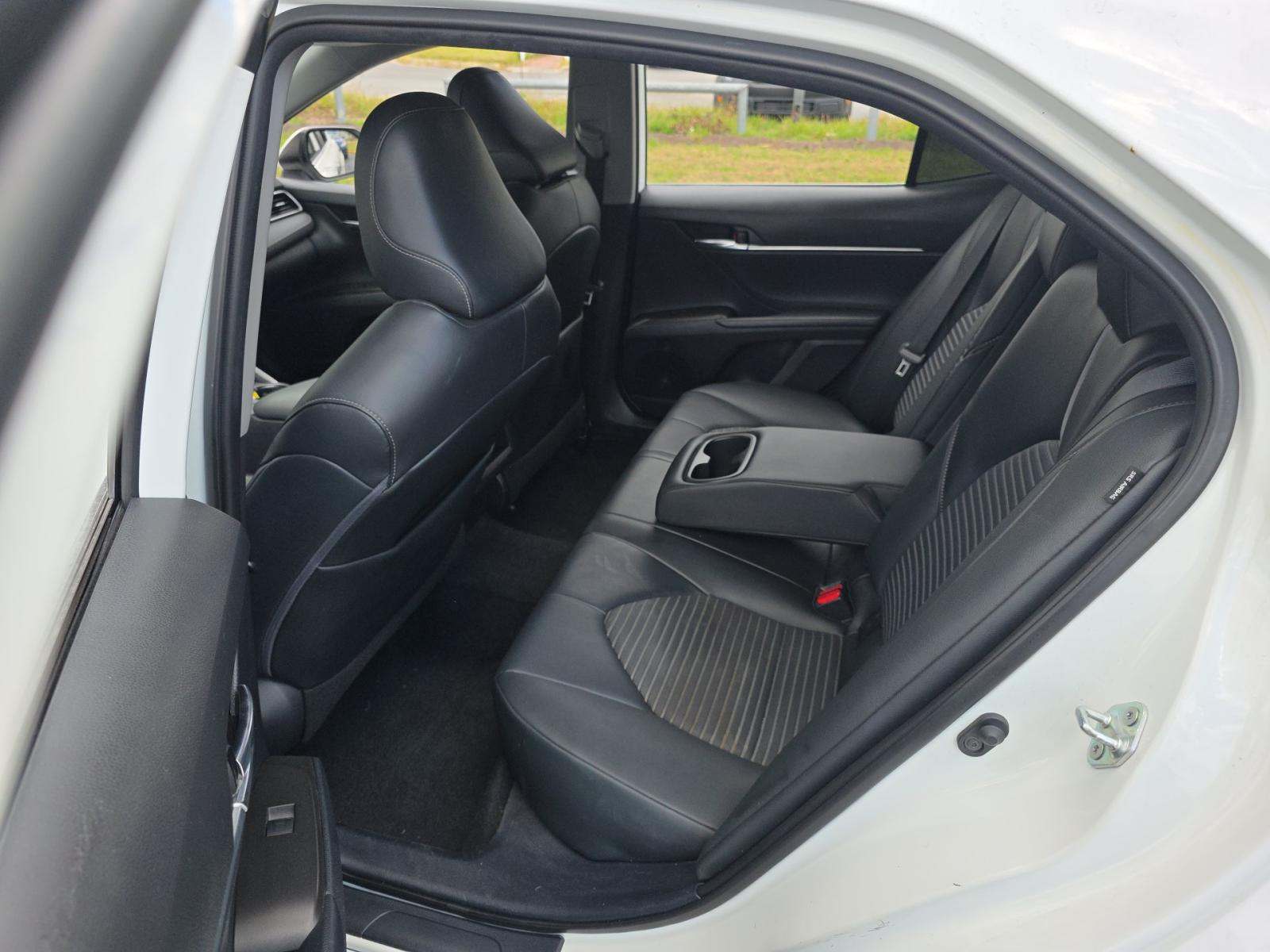 2021 Toyota Camry SE FWD