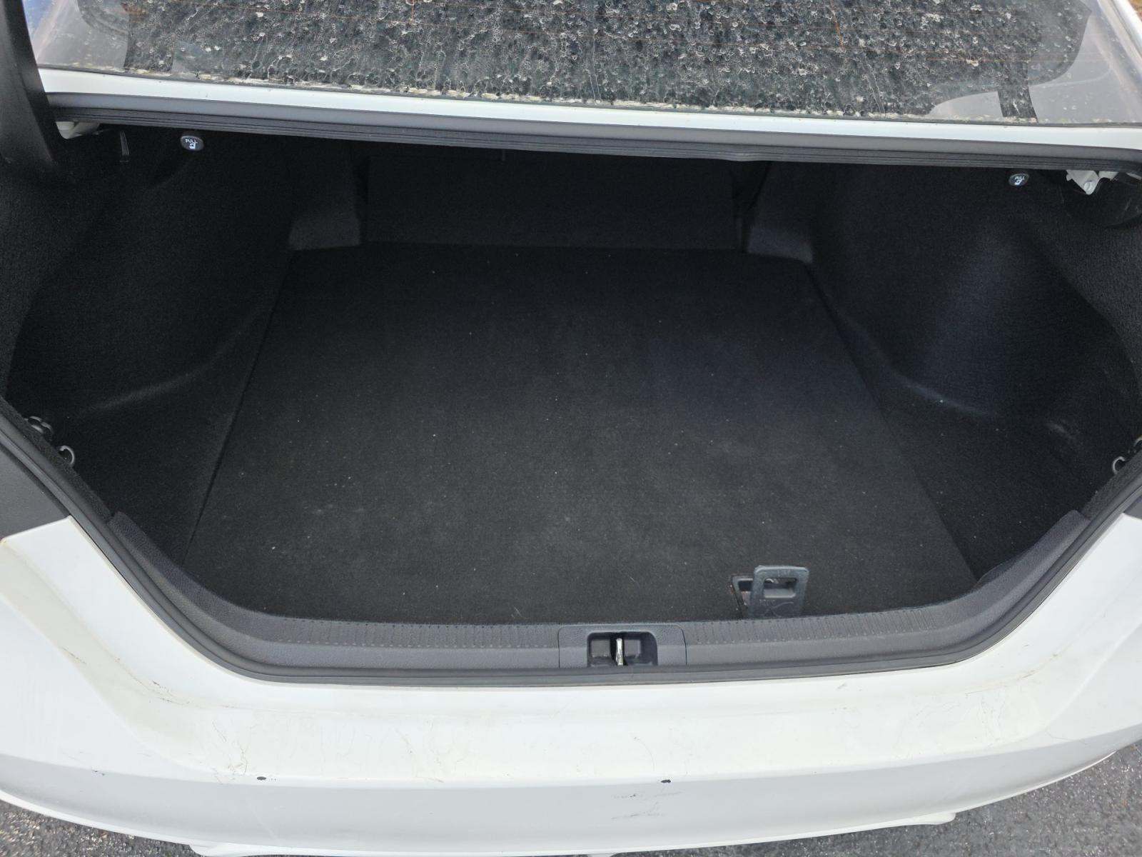 2021 Toyota Camry SE FWD