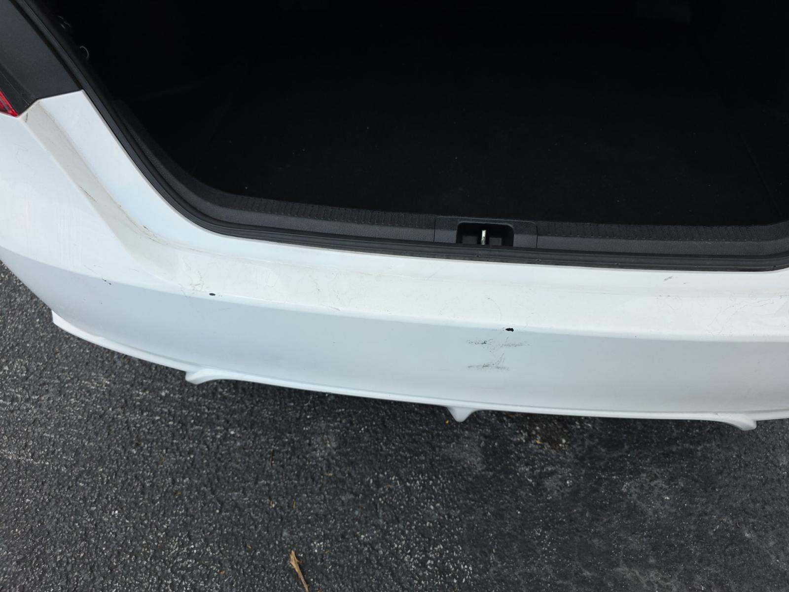 2021 Toyota Camry SE FWD