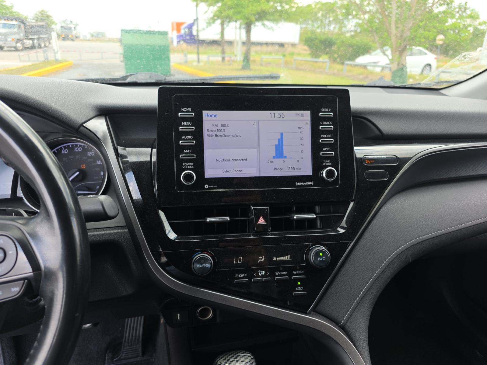 2021 Toyota Camry SE FWD