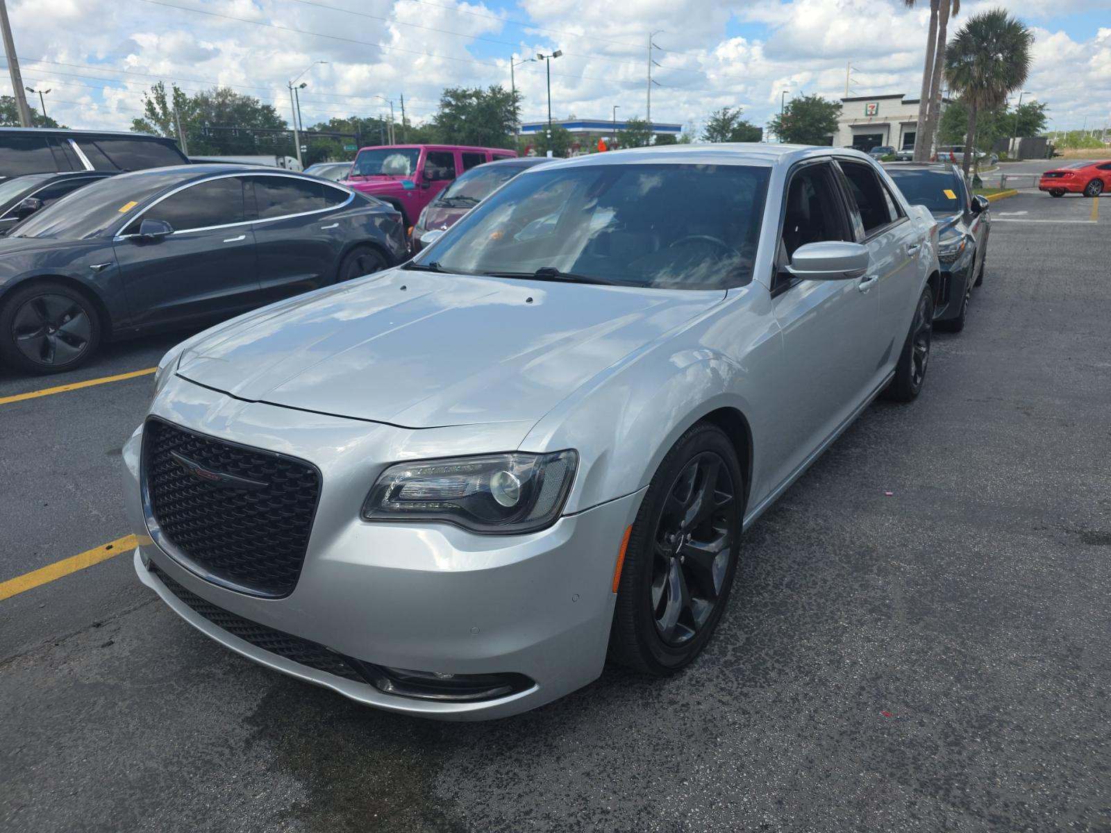 CHRYSLER 300 - 1