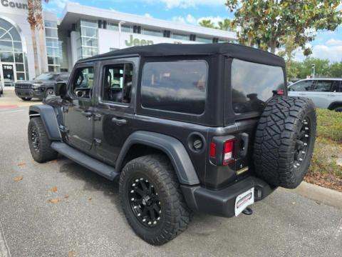 JEEP UNLIMITED SPORT FREEDOM EDITION - 2