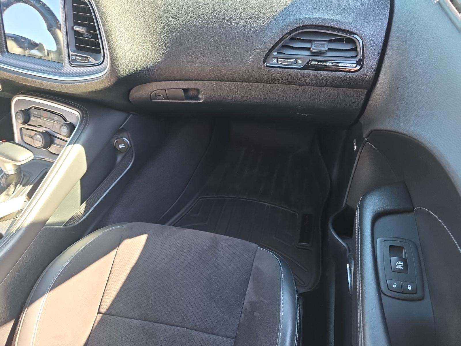 2017 Dodge Challenger R/T Scat Pack RWD