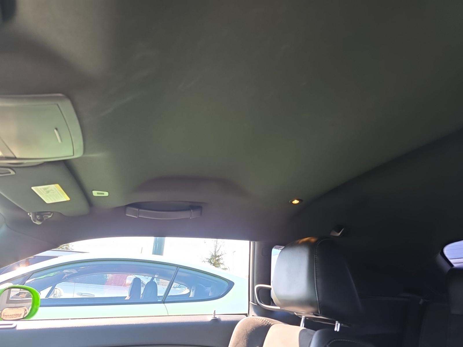 2017 Dodge Challenger R/T Scat Pack RWD