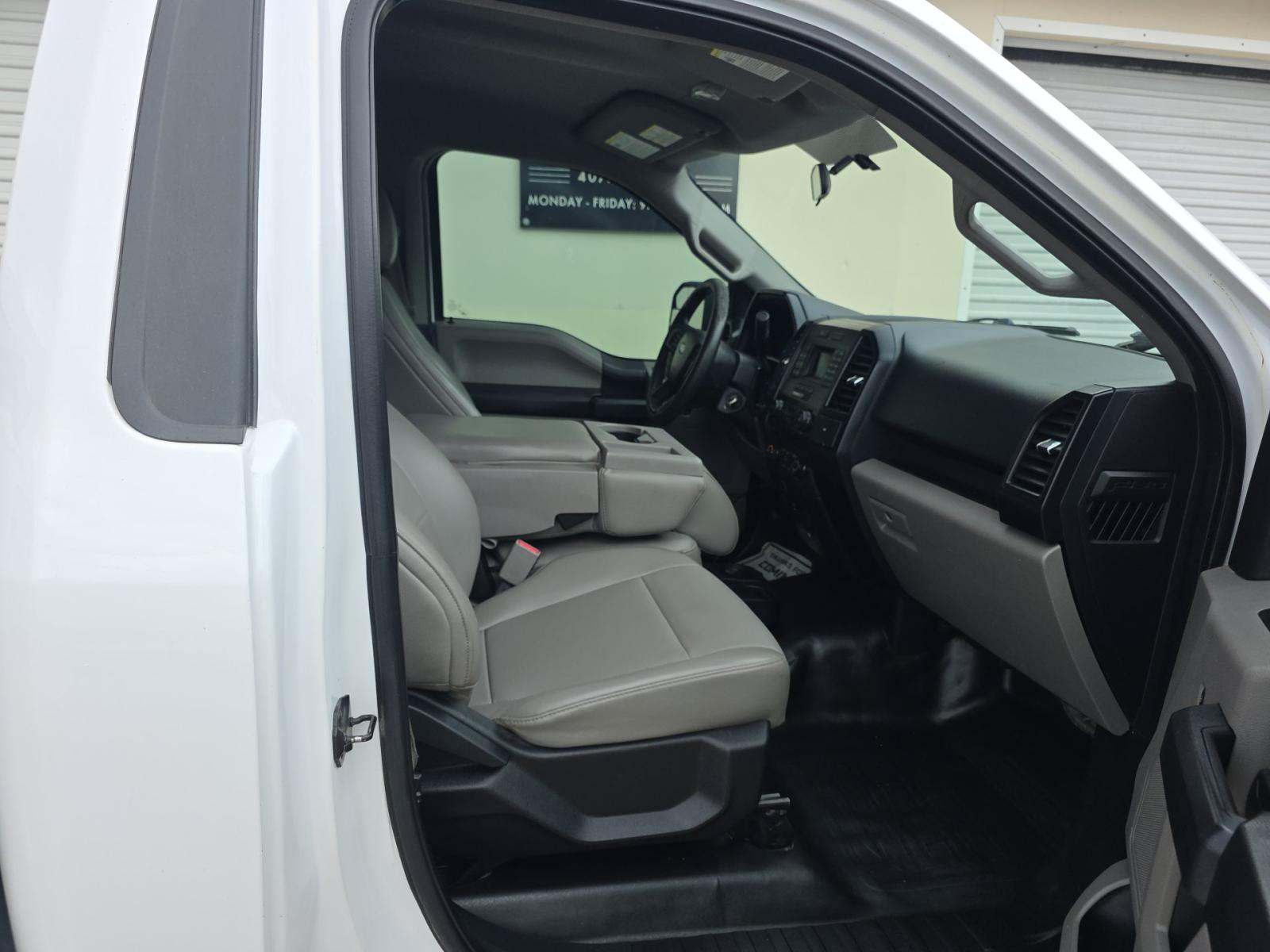 2017 Ford F-150 XL RWD