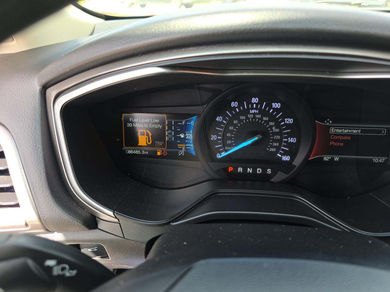 FORD FUSION - 9