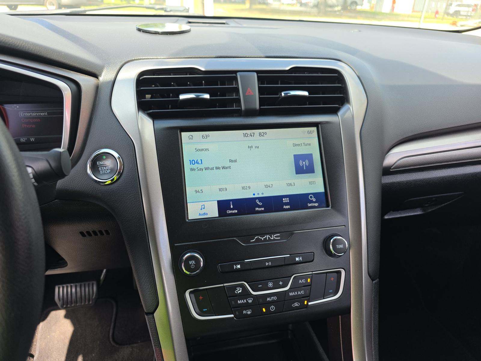 FORD FUSION - 10