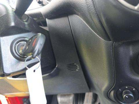 JEEP UNLIMITED SAHARA - 8