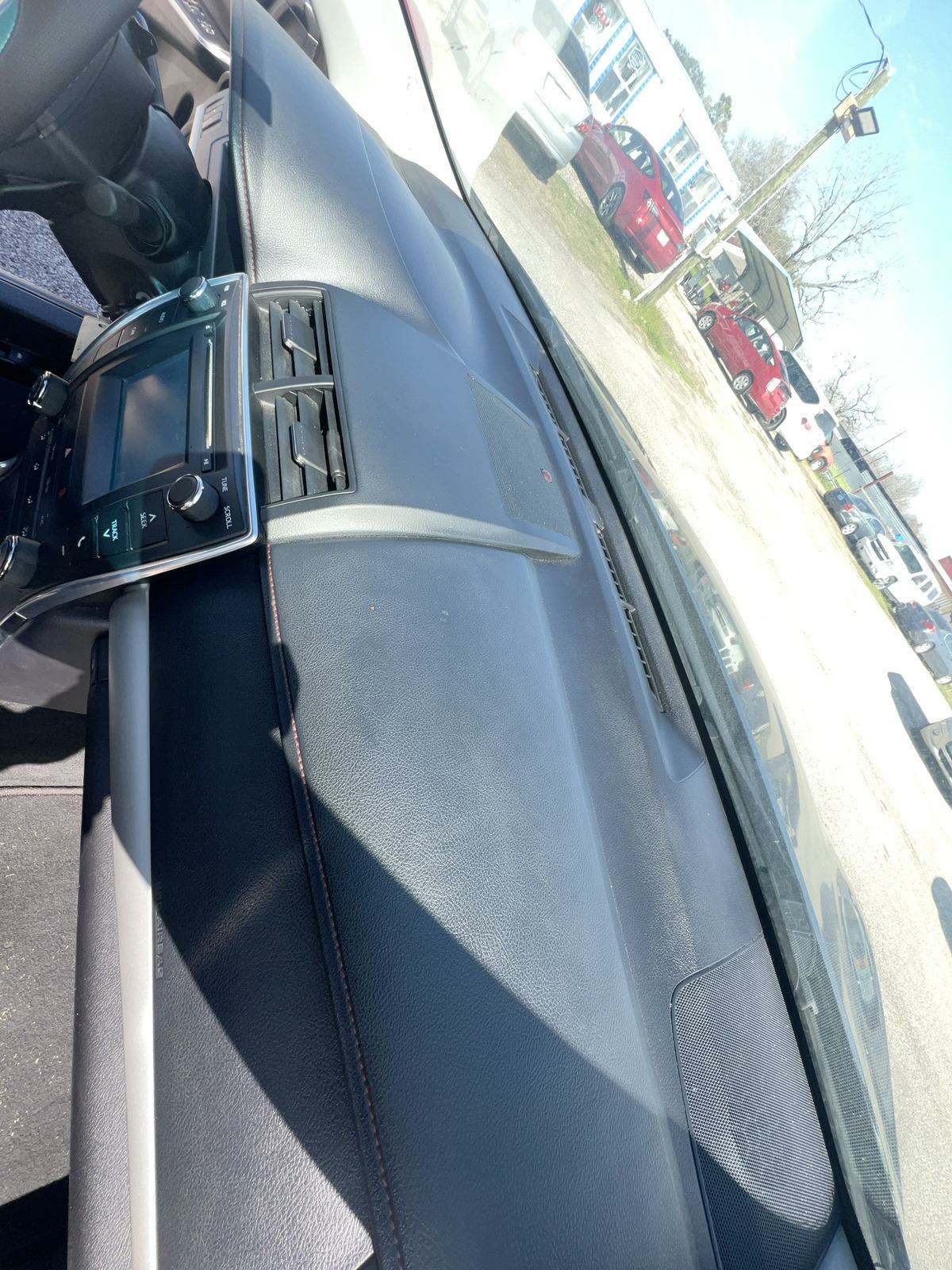 2016 Toyota Camry SE FWD