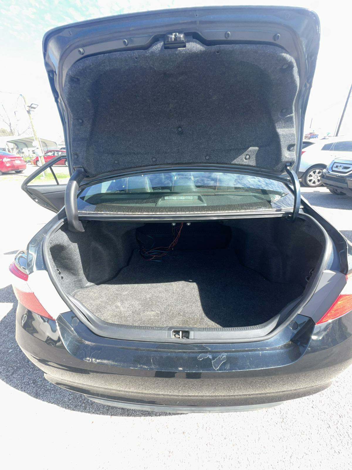 2016 Toyota Camry SE FWD