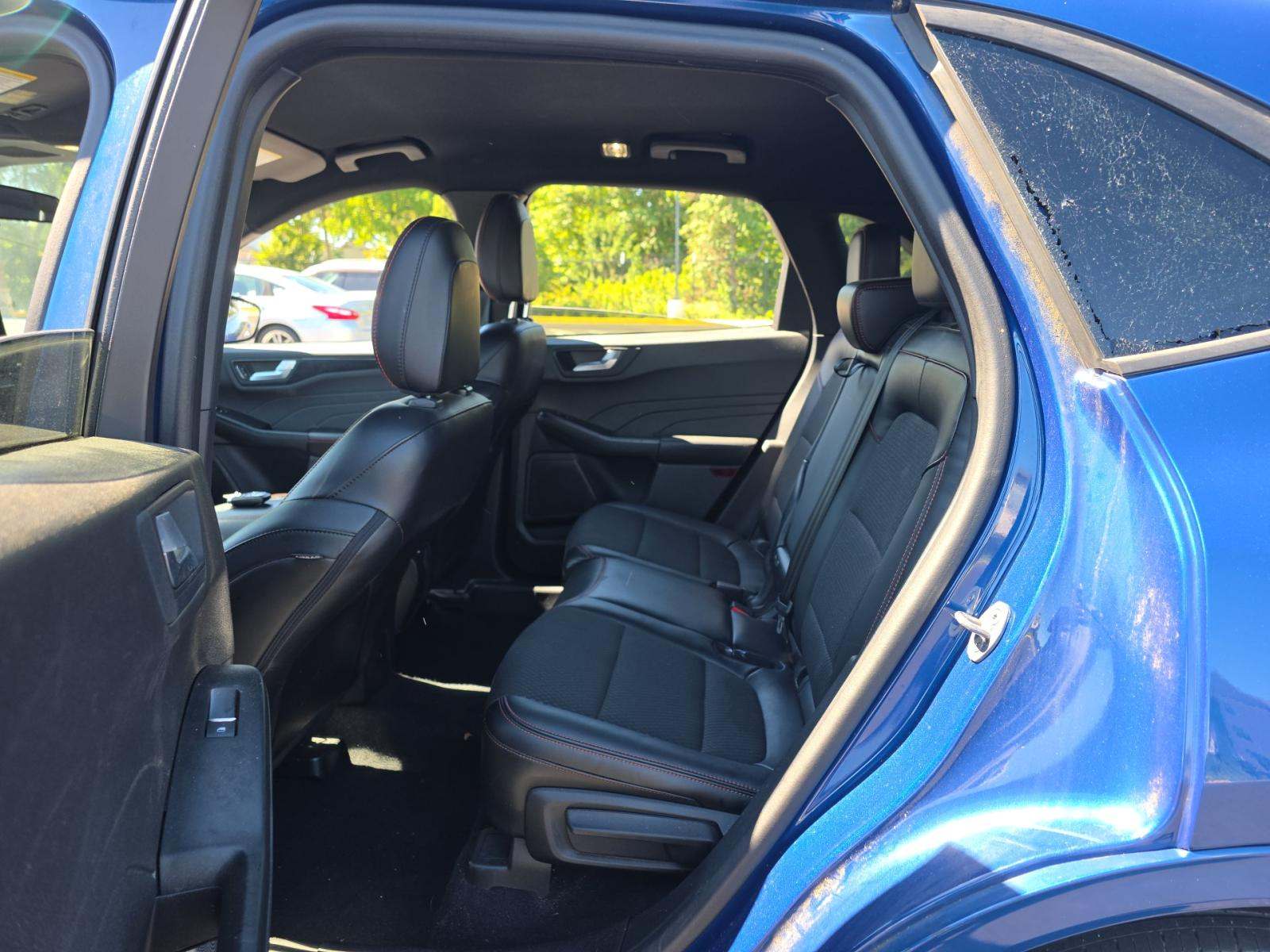 2023 Ford Escape Hybrid ST-Line FWD