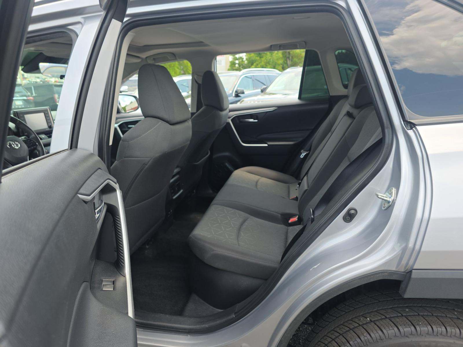 2022 Toyota RAV4 Hybrid XLE AWD