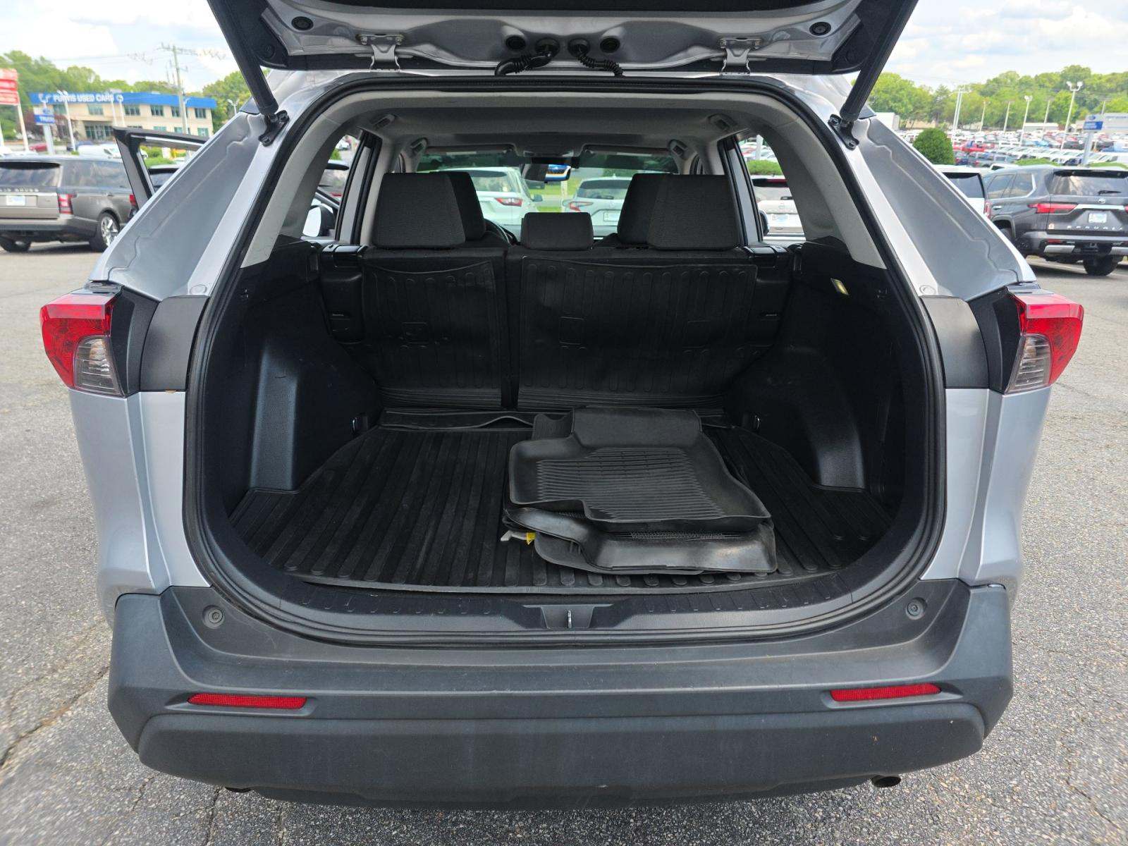 2022 Toyota RAV4 Hybrid XLE AWD