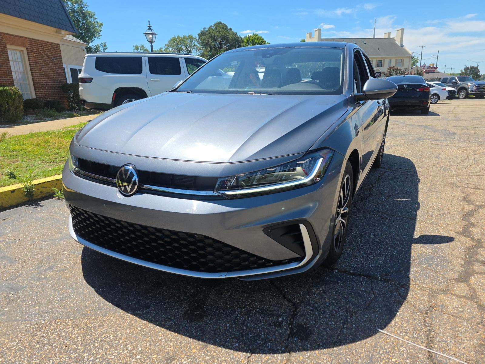 2025 Volkswagen Jetta 1.5T SE FWD