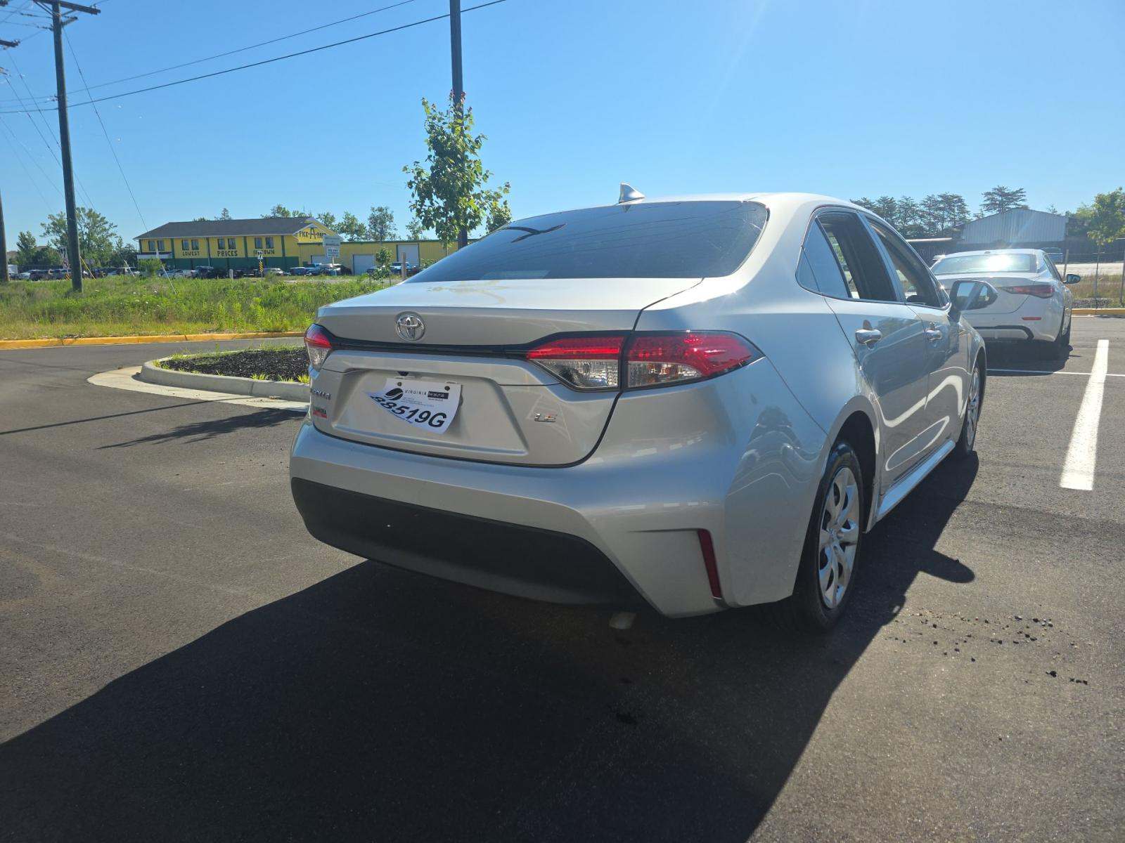 2024 Toyota Corolla LE FWD