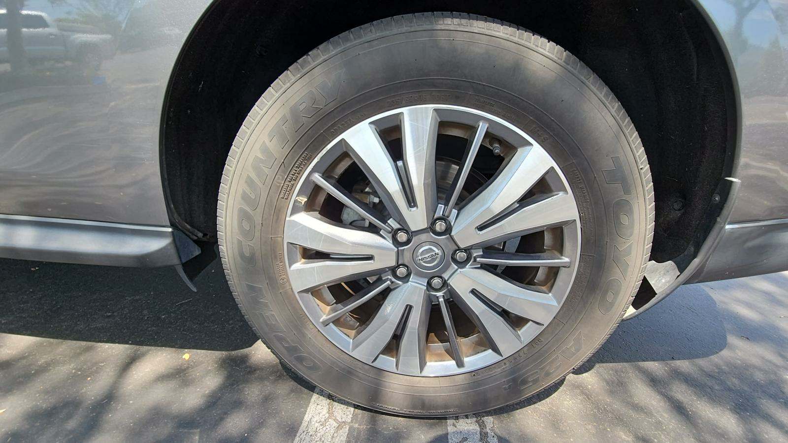 2020 Nissan Pathfinder S FWD