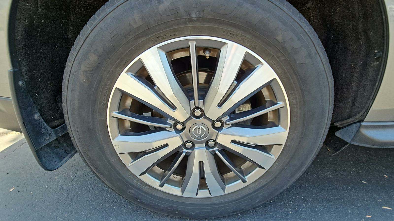 2020 Nissan Pathfinder S FWD